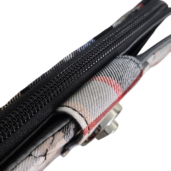 Vera Bradley RFID Perfectly Plaid Wallet with Turn Lock Closure-NWT - Picture 6 of 13